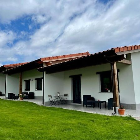 Apartamentos Los Manzanos ริวาเดเซญา ภายนอก รูปภาพ