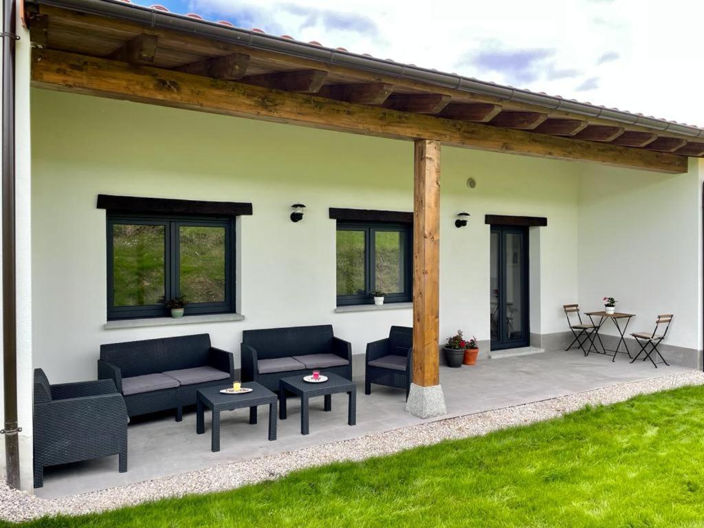 Apartamentos Los Manzanos ริวาเดเซญา ภายนอก รูปภาพ
